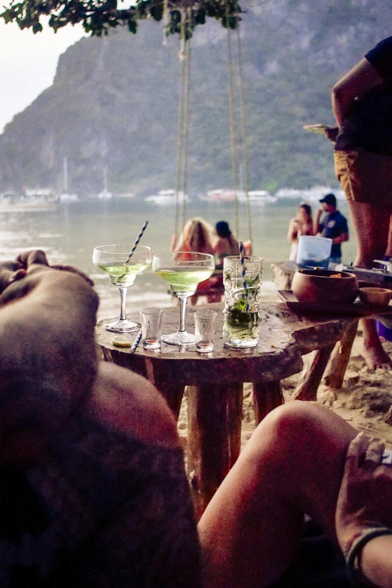 Sip Sunset Hostel And Lounge El Nido Exterior foto